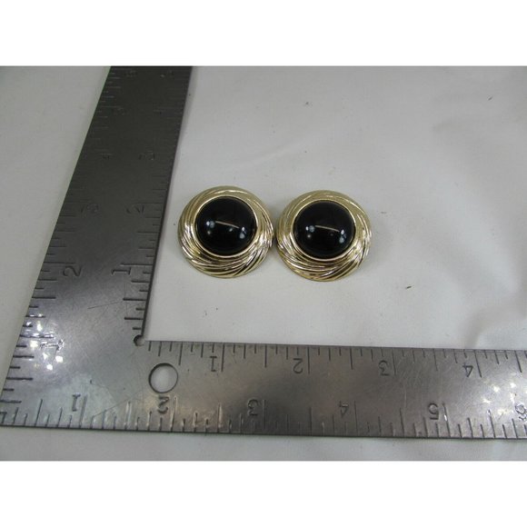 Vintage  Black Cabochon Button Clip on Earrings Gold Tone 52176 - Picture 2 of 4
